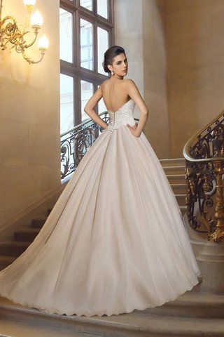 Abito da Sposa Senza Maniche con Perline in Organza Coda A Strascico Corto Cuore Naturale - Foto 2