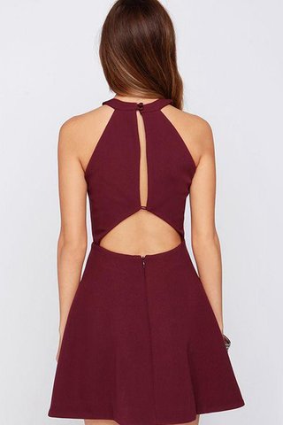 A-Linie Chiffon plissiertes Ärmelloses kurzes schick Brautjungfernkleid - Bild 2