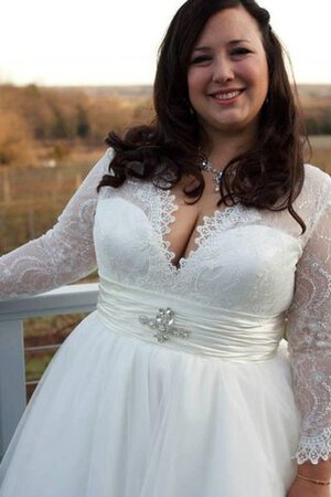Robe de mariée facile longue avec perle textile en tulle ligne a - Photo 1