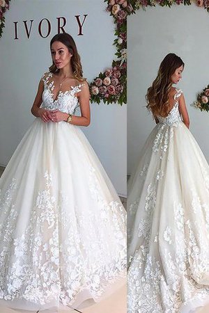 V-Ausschnitt Normale Taille Prinzessin Tüll Elegantes Brautkleid - Bild 1