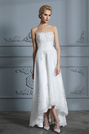 Wunderbar Romantisches Besonderes Brautkleid mit Natürlicher Taille mit Knöpfen - Bild 3