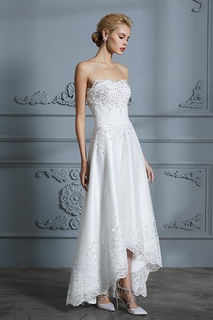 Wunderbar Romantisches Besonderes Brautkleid mit Natürlicher Taille mit Knöpfen - Bild 4