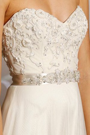 Robe de mariée luxueux serieuse en tulle longueru au niveau de sol de col en cœur - Photo 3