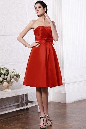 A Linie Elastischer Gewebter Satin Normale Taille Knielanges Kurzes Brautjungfernkleid - Bild 22