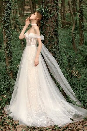 Halle Garten Charmant Glamouröses Brautkleid mit Knöpfen - Bild 4