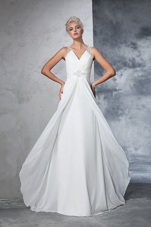 Robe de mariée de col en v manche nulle a-ligne ruché en chiffon - Photo 3