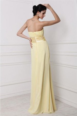 Chiffon Ärmelloses Anständiges Brautjungfernkleid mit Blume mit Plissierungen - Bild 2