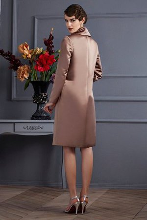 Natürliche Taile Hoher Kragen Etui Knielanges Brautmutterkleid mit Jacke - Bild 2