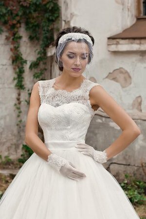 Ärmellos Schaufel-Ausschnitt Spitze ewiges normale Taille Brautkleid mit Bordüre - Bild 3