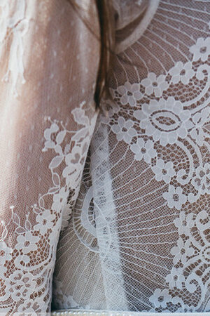 Brillant Natürliche Taile Strand Romantisches Brautkleid mit Perlen - Bild 4