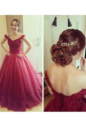 Schulterfreier Ausschnitt Duchesse-Linie Normale Taille Ärmellos Abendkleid mit Applikation - Bild 1