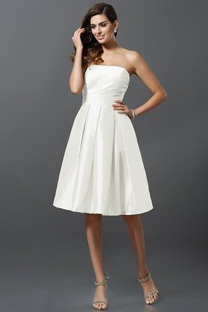 Robe demoiselle d'honneur courte naturel manche nulle a-ligne au niveau de genou - Photo 16