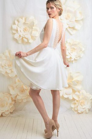 Robe de mariée simple décolleté dans le dos manche nulle au niveau de genou en chiffon - Photo 5