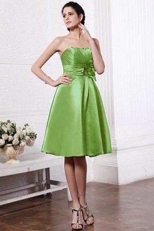 A Linie Elastischer Gewebter Satin Normale Taille Knielanges Kurzes Brautjungfernkleid - Bild 13