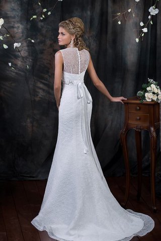 Natürliche Taile V-Ausschnitt Etui bodenlanges Brautkleid mit Gürtel mit Bordüre - Bild 2