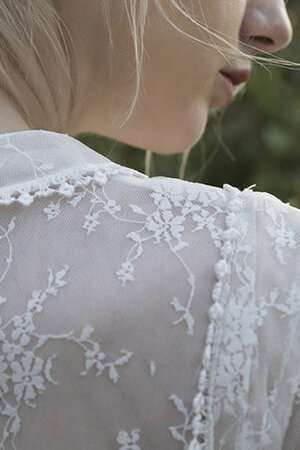 Abito da sposa in pizzo in pizzo abbagliante naturale in tulle all aperto - Foto 7