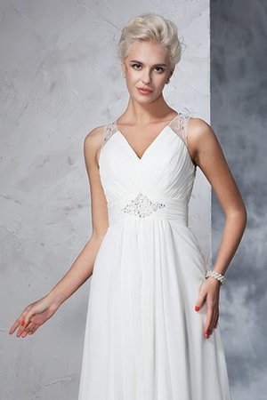 Robe de mariée de col en v manche nulle a-ligne ruché en chiffon - Photo 7