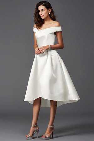 A Linie Schulterfrei Hoch Niedrig Rocklänge-asymmetrisches Mini Brautjungfernkleid - Bild 16