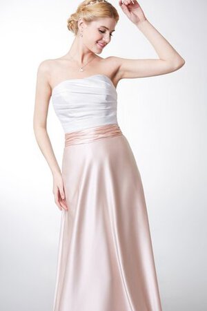 Satin Herz-Ausschnitt rückenfreies gerüschtes langes stilvolles Brautjungfernkleid - Bild 5