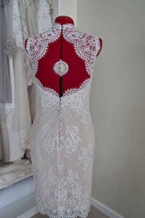Queen Anne Ausschnitt modisches einfaches legeres Brautkleid ohne Ärmeln mit Blume - Bild 5