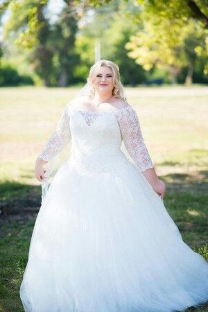 Robe de mariée romantique d'epaule ajourée en tulle avec manche 3/4 avec lacets - Photo 2