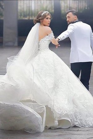 Robe de mariée naturel elégant de mode de bal en tulle de traîne moyenne - Photo 2