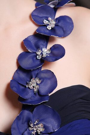 Ein Schulter gerüschtes Chiffon langes Abendkleid mit Blume - Bild 7
