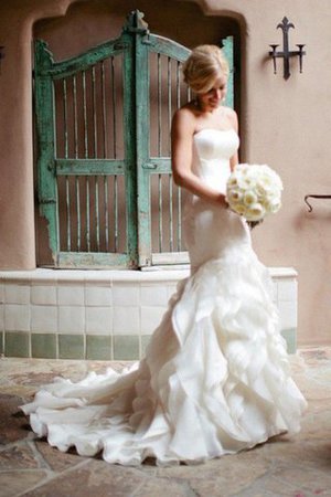 Satin Strand Vintage Brautkleid mit Gericht Schleppe mit Rüschen - Bild 3