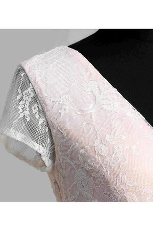 Plissiertes klassisches V-Ausschnitt bescheidenes romantisches Brautkleid mit Rüschen - Bild 10
