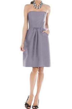 A linie Satin trägerloser Ausschnitt gerüschtes mini Brautjungfernkleid mit Tasche - Bild 1