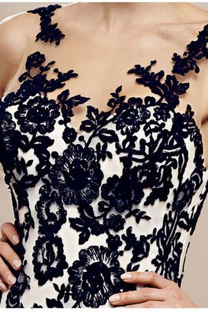 Robe de mariée vintage longueur au ras du sol de col en v avec sans manches de traîne moyenne - Photo 4