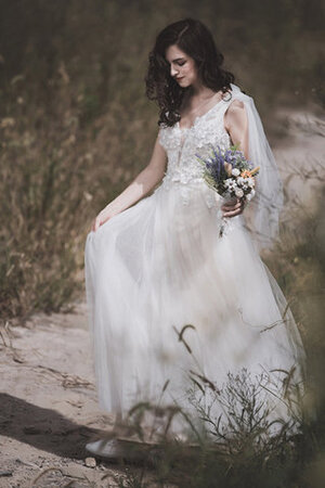 Robe de mariée onirique arrivée au cheville distinguee longue serieuse - Photo 4