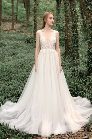 Robe de mariée a salle intérieure ligne a splendide de col en v serieuse - Photo 3