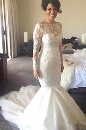 Robe de mariée naturel distinguee en tulle a-ligne col en bateau - Photo 1