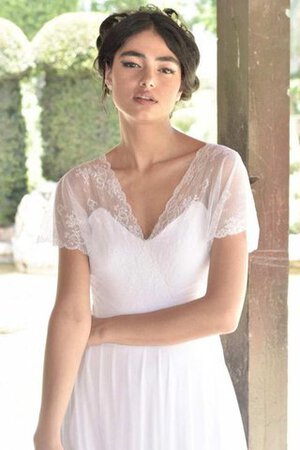 Robe de mariée facile discrete en chiffon avec décoration dentelle ceinture en étoffe - Photo 5