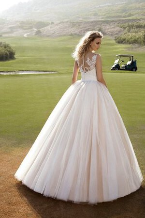 Robe de mariée naturel vintage appliques textile en tulle - Photo 3