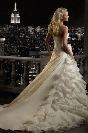 Robe de mariée de traîne moyenne de bustier en organza cordon ruchés longs - Photo 2
