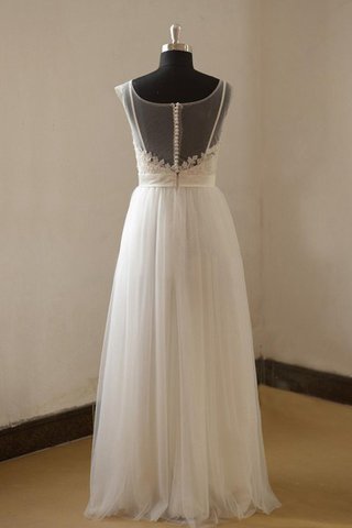 Abito da Sposa con Manica Corte Barchetta con Fusciacca Cappellino a riva A Terra - Foto 2