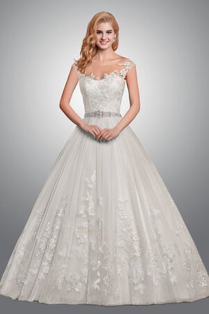 Abito da Sposa in Pizzo Cinghia in rilievo a Chiesa a Sala Cuore Lungo - Foto 1