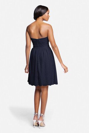 Moderno Vestido de Dama de Honor de Corte-A de Corto de Escote Corazón de Encaje Adorno - Foto 6
