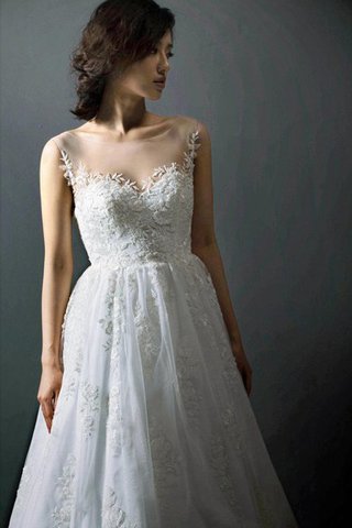 Tüll Bateau A-Linie natürliche Taile Brautkleid mit Gericht Schleppe mit Applikation - Bild 2