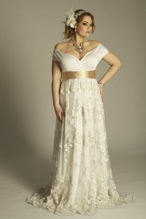 Sweep Zug A-Line einfaches bodenlanges Brautkleid mit Applike mit Gürtel - Bild 3