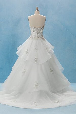 Robe de mariée sage col en forme de cœur avec gradins en chute brodé - Photo 2