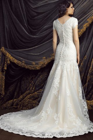 A-Line Vintage plissiertes schlichtes Brautkleid mit Reißverschluss mit Knöpfen - Bild 2