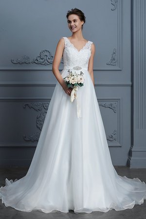 Herrlich Chiffon Besonderes Festliches Brautkleid mit V-Ausschnitt - Bild 3