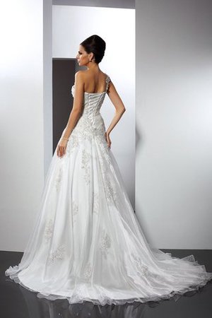 Robe de mariée distinguee classique longue d'épaule asymétrique en satin - Photo 2