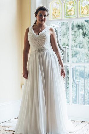 Robe de mariée chic luxueux de col en v jusqu'au sol avec perle - Photo 2