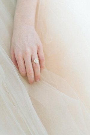 V-Ausschnitt halbe Ärmeln Sweep train bescheidenes Brautkleid aus Tüll mit Bordüre - Bild 5