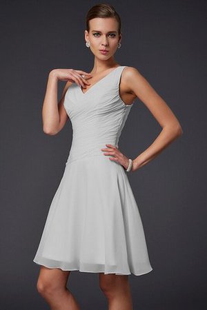 A-Line Drapiertes Plissiertes Ärmelloses Mini Brautjungfernkleid - Bild 20