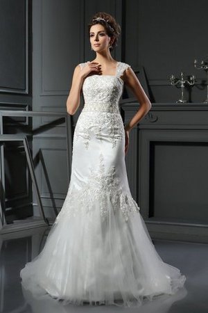 Gericht Schleppe Ärmelloses Vintage Satin Extravagantes Brautkleid - Bild 1
